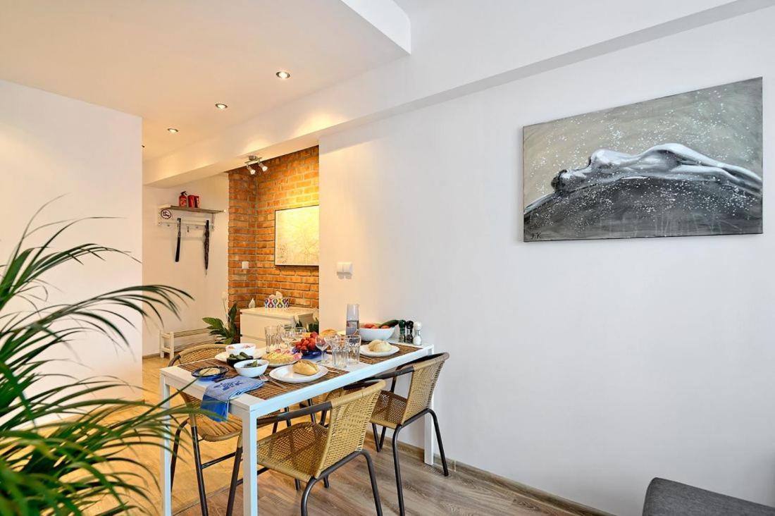 Lovely Apartment Cracovie Extérieur photo